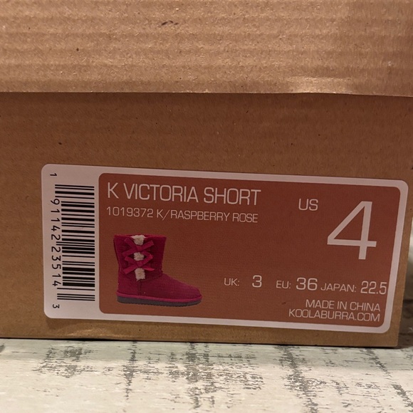 Koolaburra Raspberry Rose Boots - Picture 2 of 4